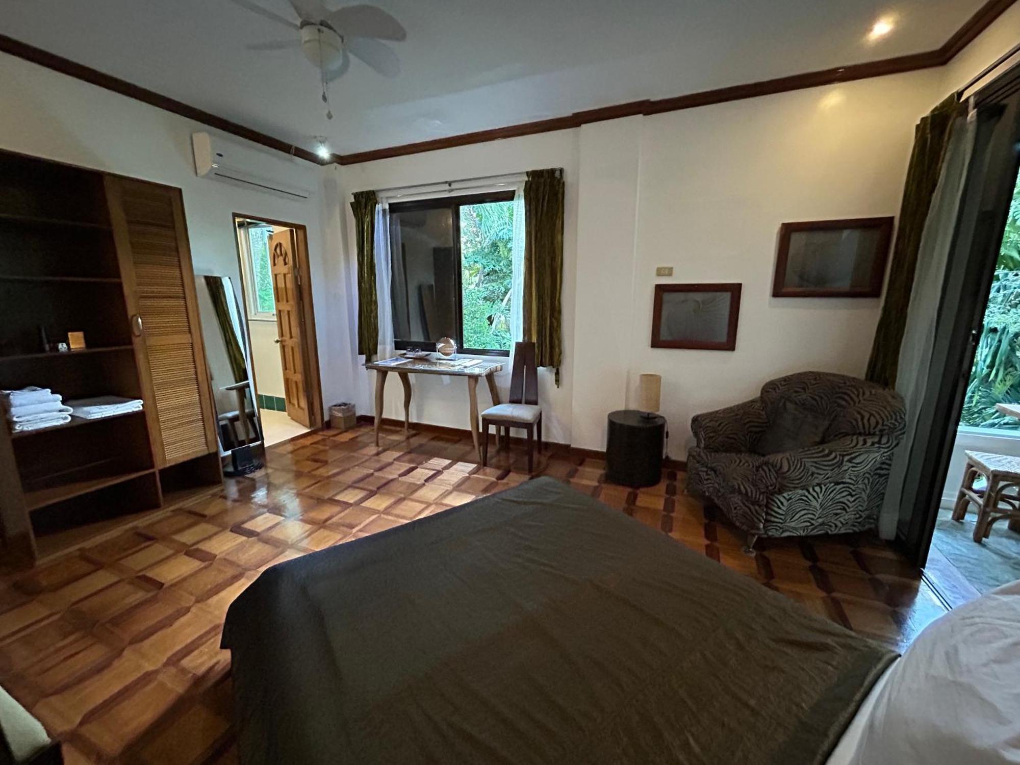 Argonauta Boracay Apartment Suites And Villas Boracay Island Esterno foto
