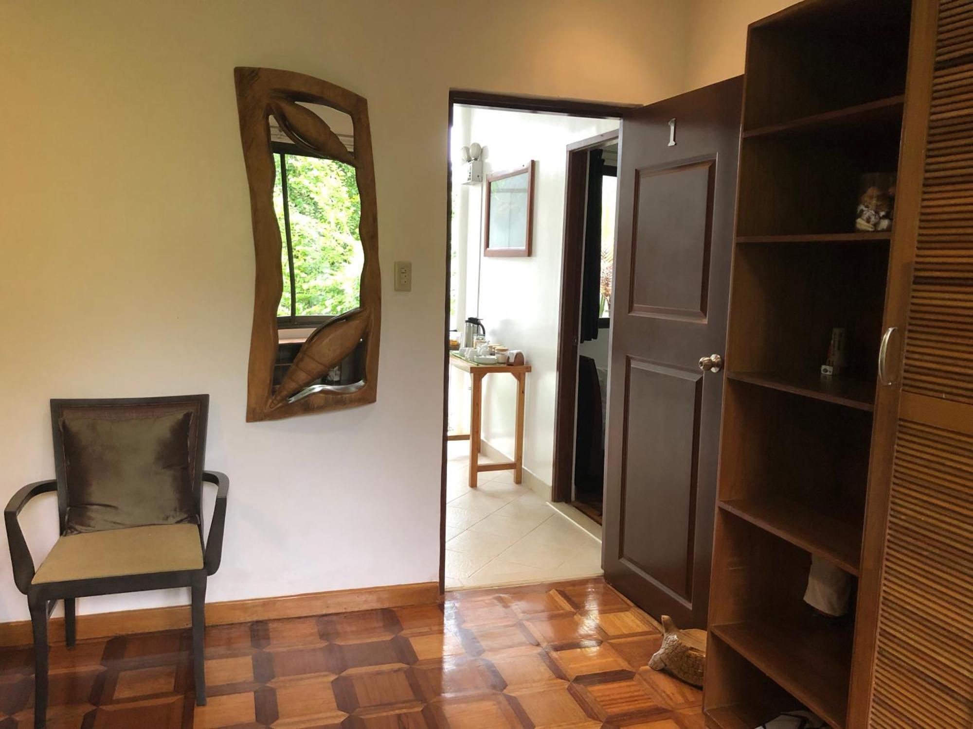 Argonauta Boracay Apartment Suites And Villas Boracay Island Esterno foto